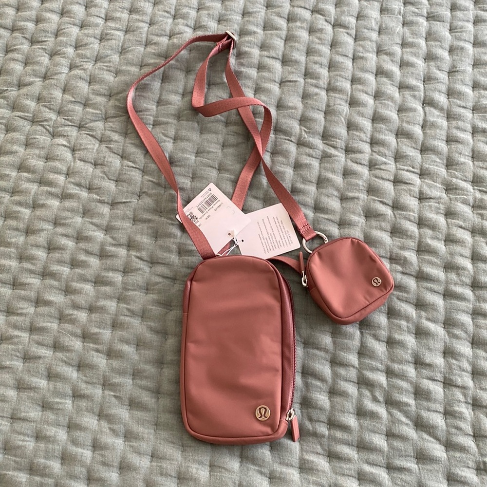 Modular phone crossbody